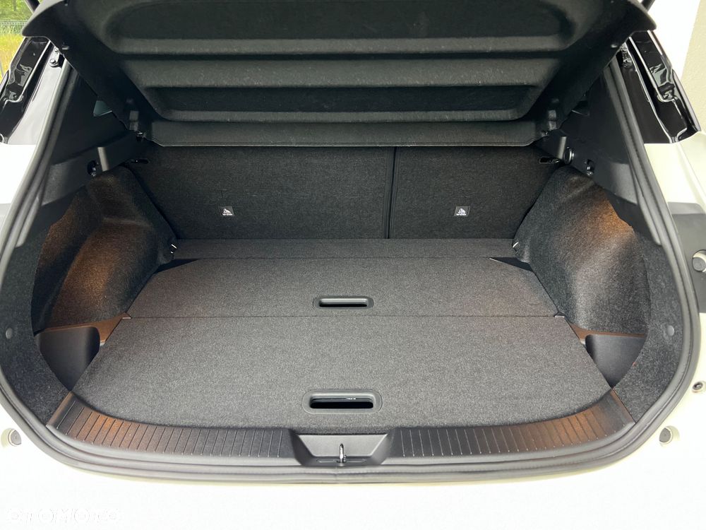 Nissan Qashqai 1.3 DIG-T mHEV Tekna+ Xtronic - 34