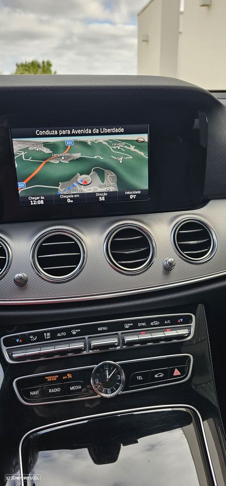 Mercedes-Benz E 220 d Avantgarde+ - 11
