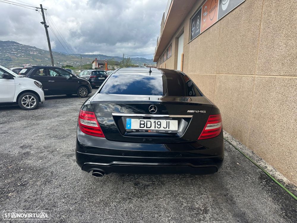 Mercedes-Benz C 220 - 3