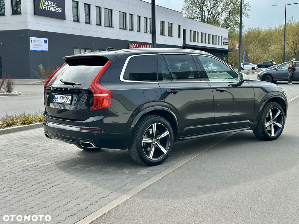 Volvo XC 90 D5 AWD Geartronic RDesign - 8