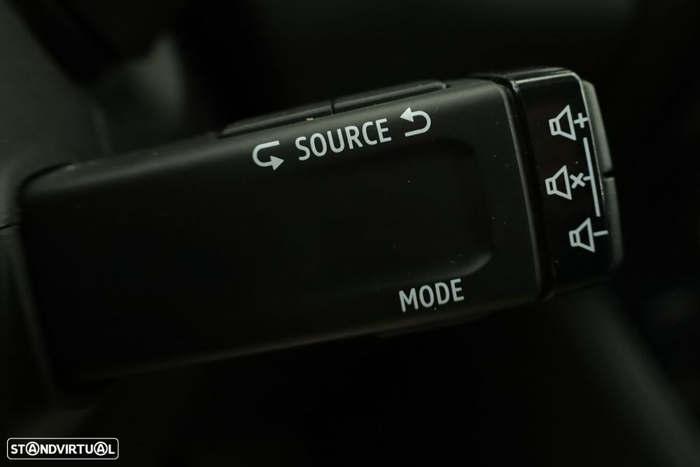 Renault Captur 1.0 TCe Techno Bi-Fuel - 19