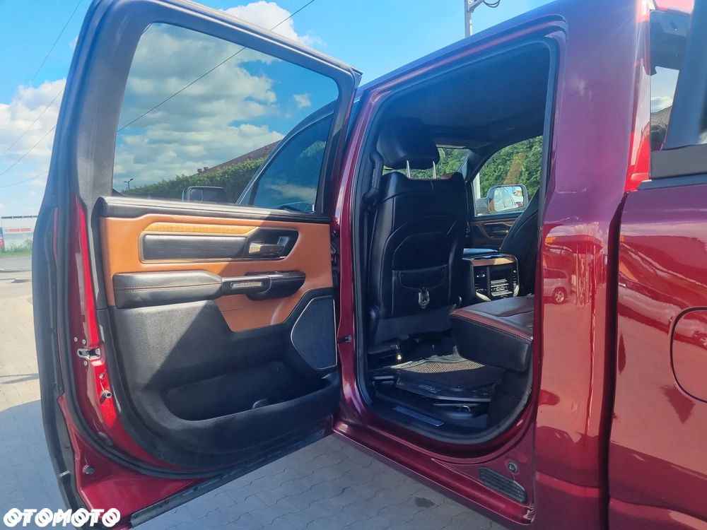 Dodge RAM 5.7 4x4 - 16