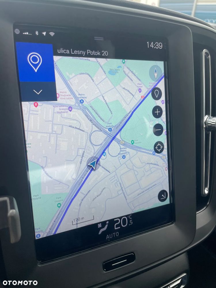 Volvo XC 40 T3 Momentum - 14