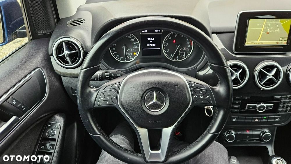 Mercedes-Benz Klasa B 180 BlueEFFICIENCY Edition Style - 21