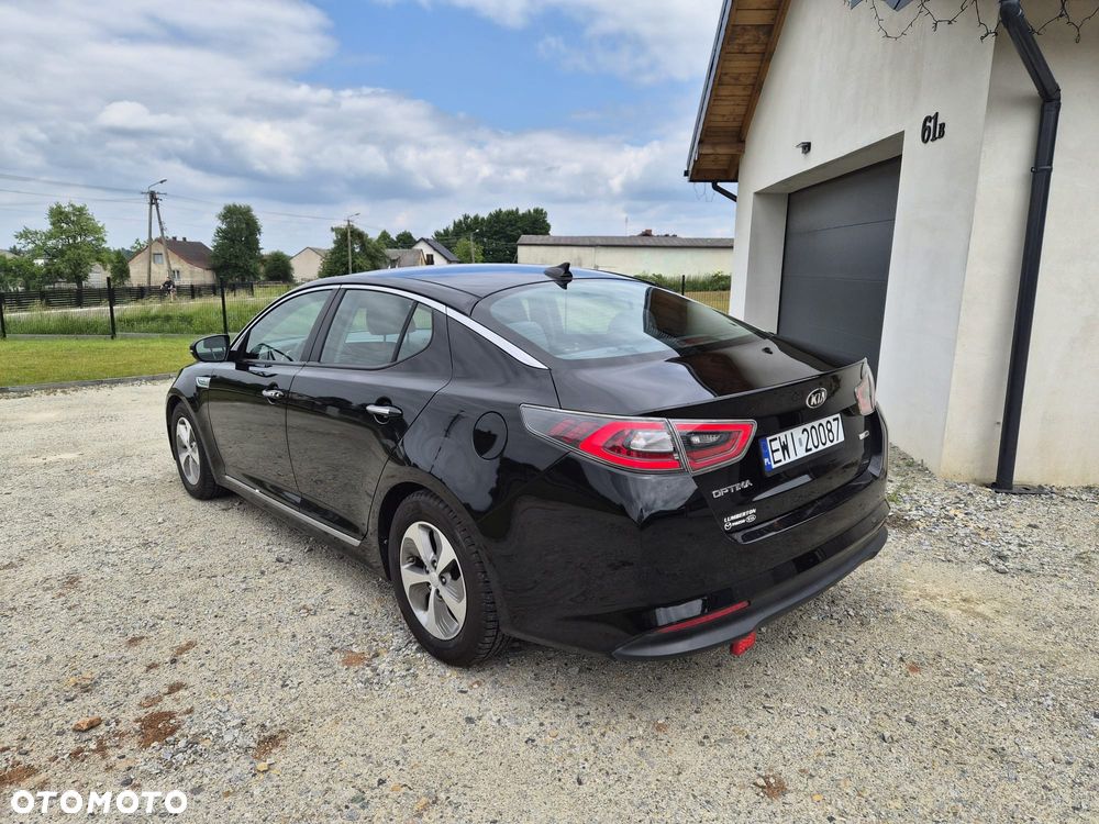 Kia Optima - 4