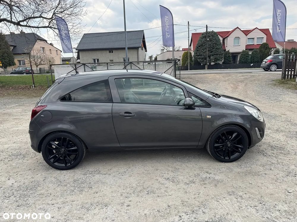 Opel Corsa 1.4 16V Sport - 17