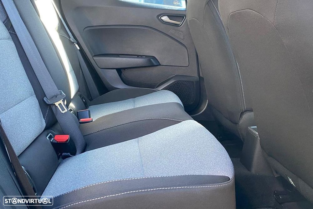 Renault Clio 1.0 TCe Evolution - 13