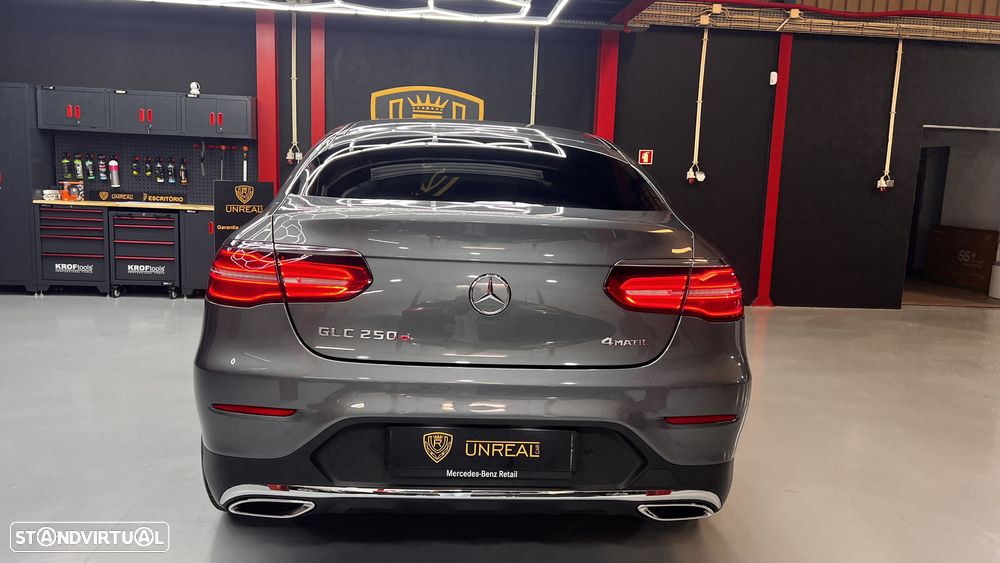 Mercedes-Benz GLC 250 d Coupé AMG Line 4-Matic - 6