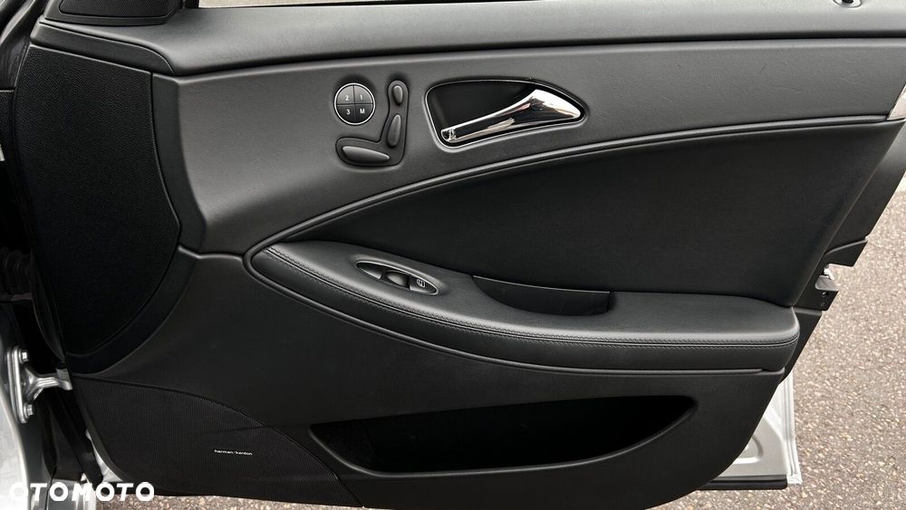 Mercedes-Benz CLS 63 AMG - 22
