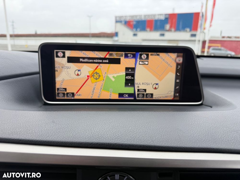 Lexus Seria RX 450h Aut. Luxury (trapa) - 29