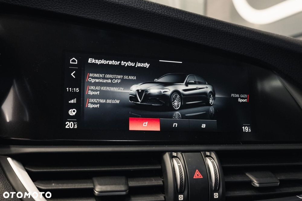 Alfa Romeo Giulia 2.0 Turbo Sprint - 22