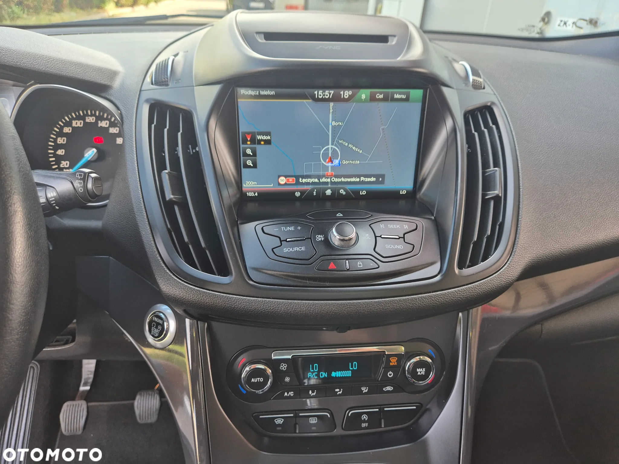 Ford Kuga 2.0 TDCi 2x4 Titanium - 36