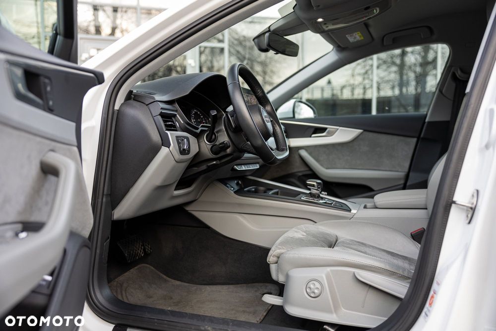 Audi A4 Avant 40 TDI S tronic S line - 12