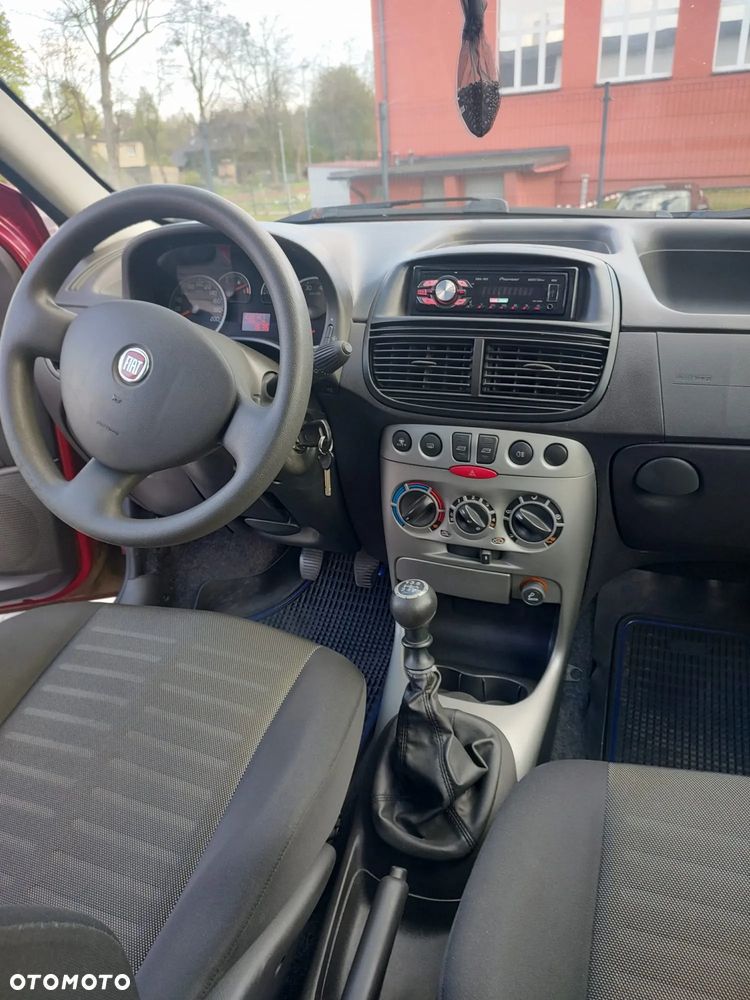 Fiat Punto - 9