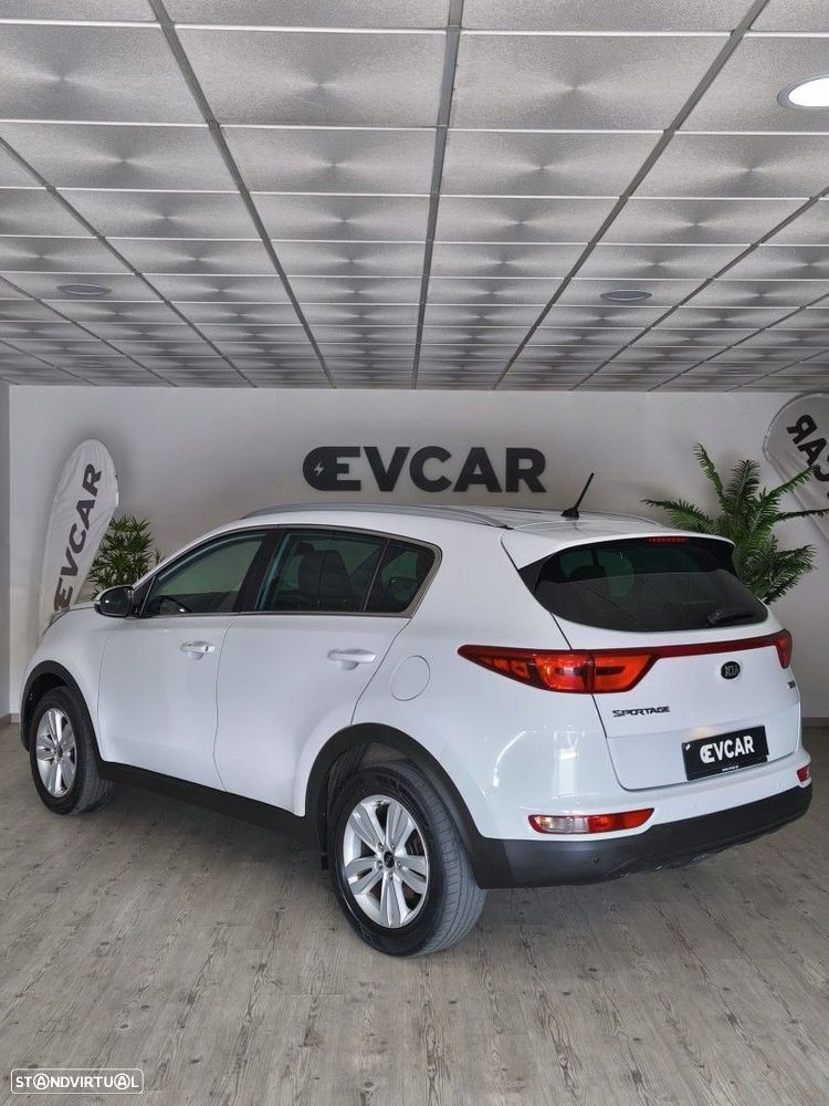 Kia Sportage 1.7 CRDI ISG TX - 6