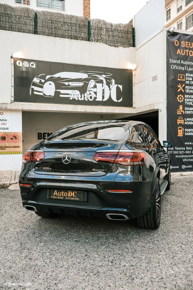 Mercedes-Benz GLC 300 e 4Matic 9G-TRONIC AMG Line Advanced - 10