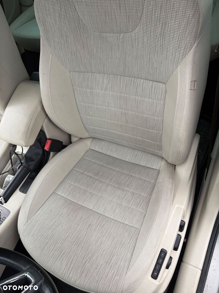 Skoda Octavia 2.0 TDI Elegance DSG - 11