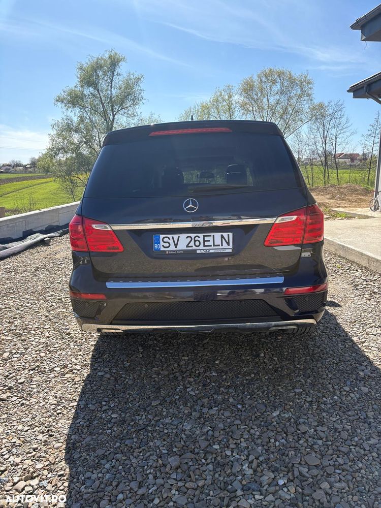 Mercedes-Benz GL - 11