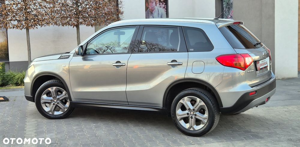 Suzuki Vitara 1.6 DDiS (4x4) Allgrip Comfort - 29