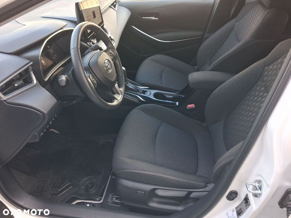 Toyota Corolla 1.8 Hybrid Style - 11