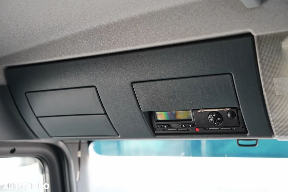 MAN TGS 33.360 / 6x4 / BASCULĂ SPATE 5.8 M + HIAB XS 122 HGV / RADIOCOMANDĂ / HGV ÎN SPATELE CABINEI / EURO 5 / MANUALĂ - 34