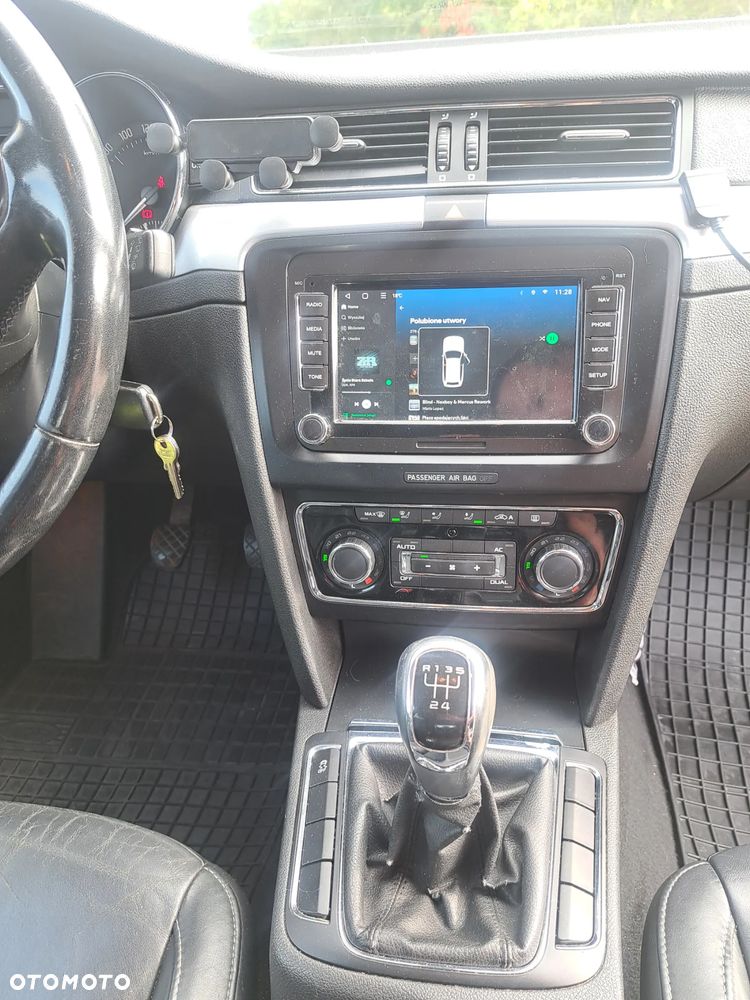 Skoda Superb 1.9 TDI Ambition - 9