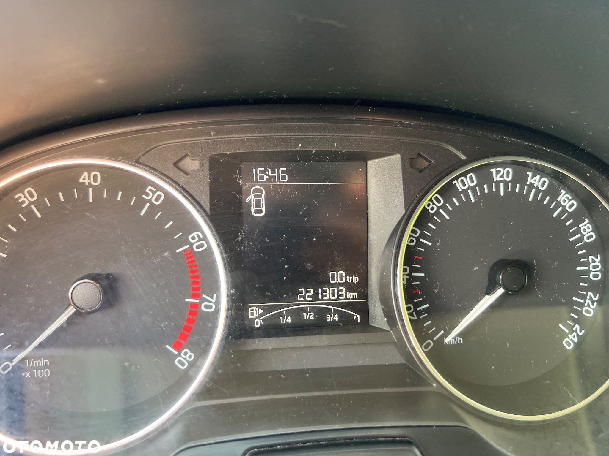 Skoda Fabia 1.0 Ambition - 11