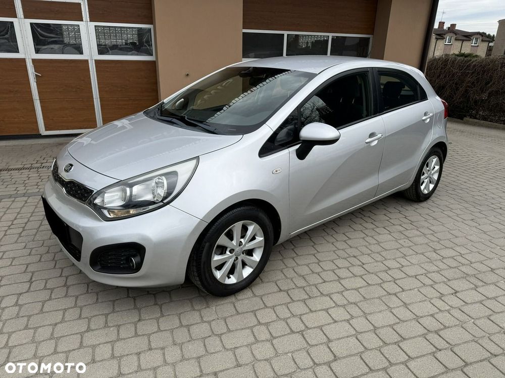 Kia Rio 1.2 Edition 7 - 11