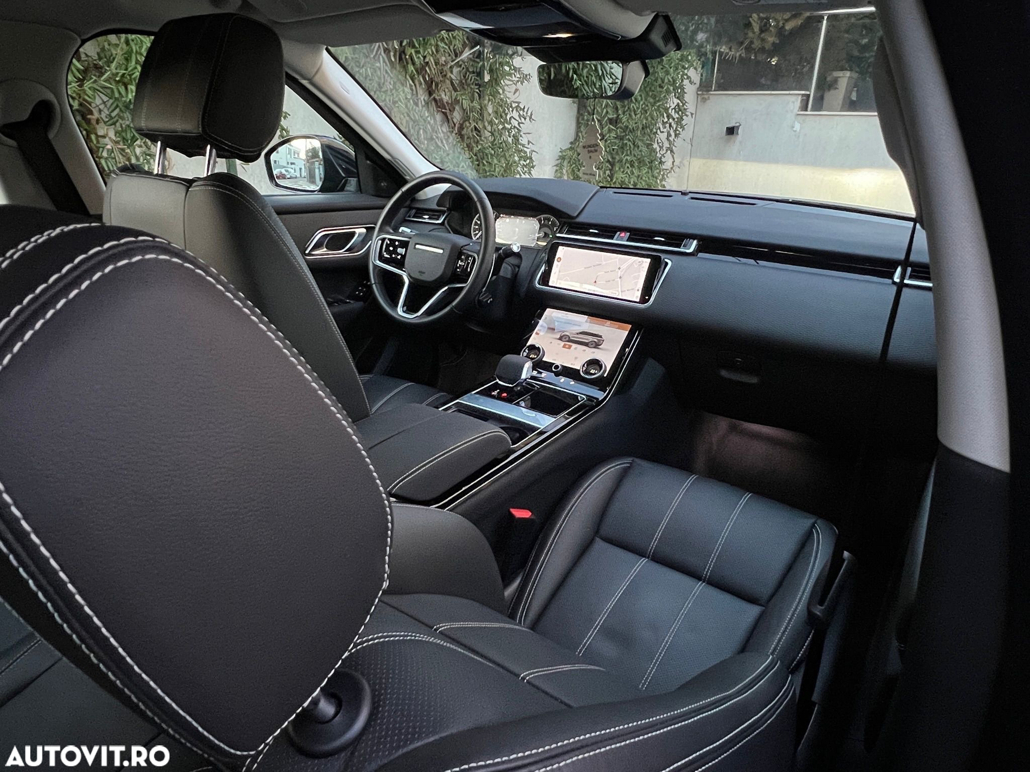 Land Rover Range Rover Velar 2.0 P250 S - 13
