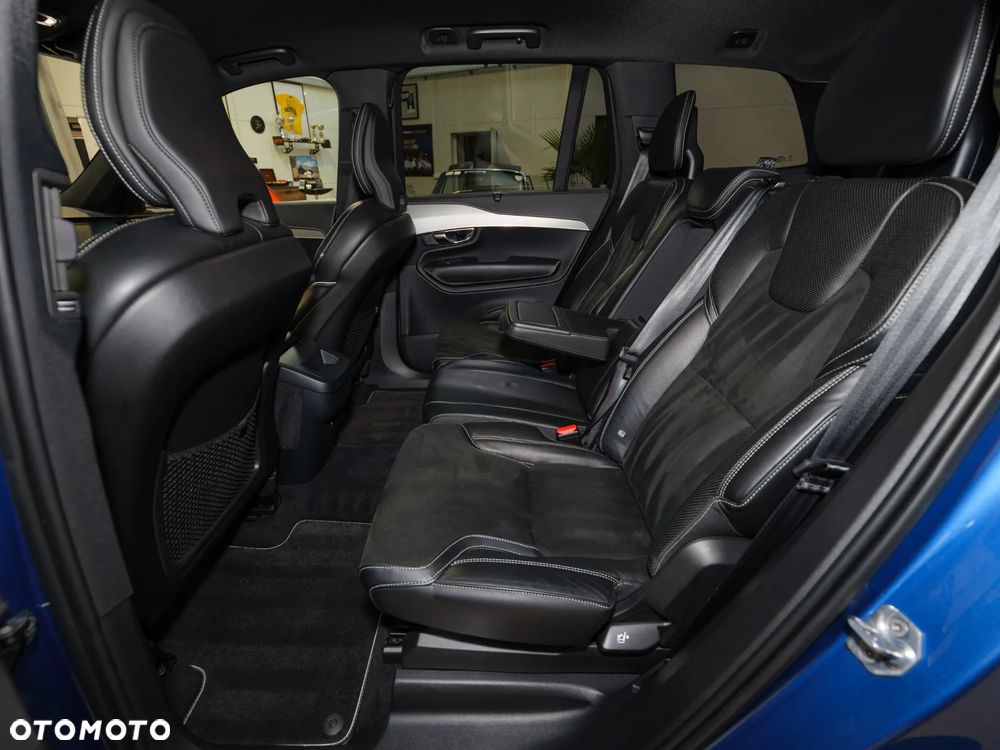 Volvo XC 90 D5 SCR AWD R-Design 7os - 18