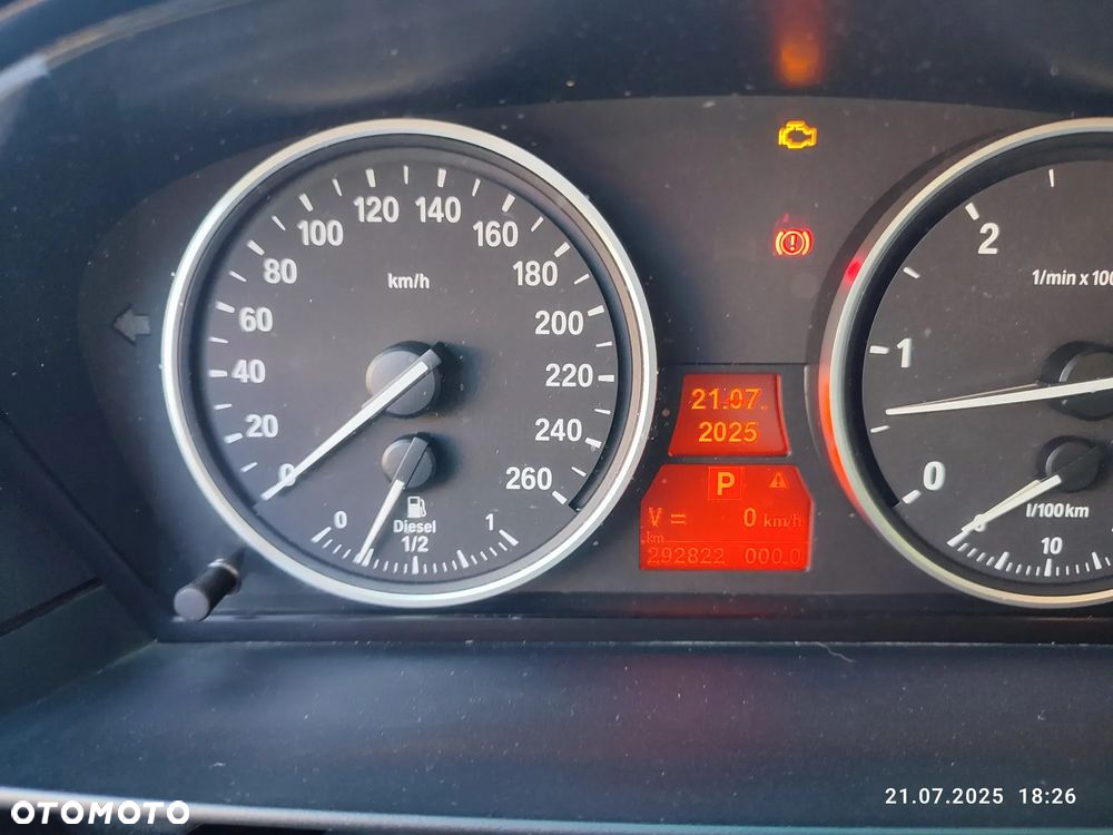 BMW Seria 5 530d Touring - 27