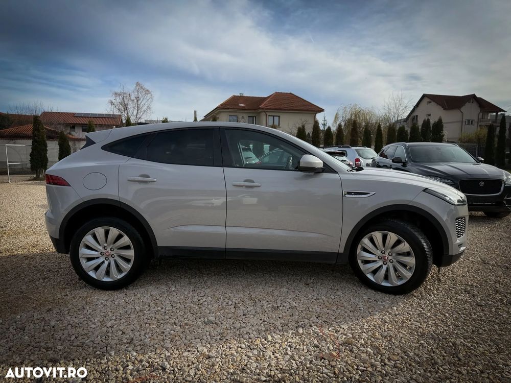 Jaguar E-Pace D180 AWD Aut. S - 3