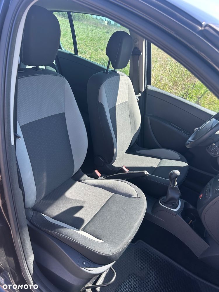 Renault Clio 1.2 16V Life - 13