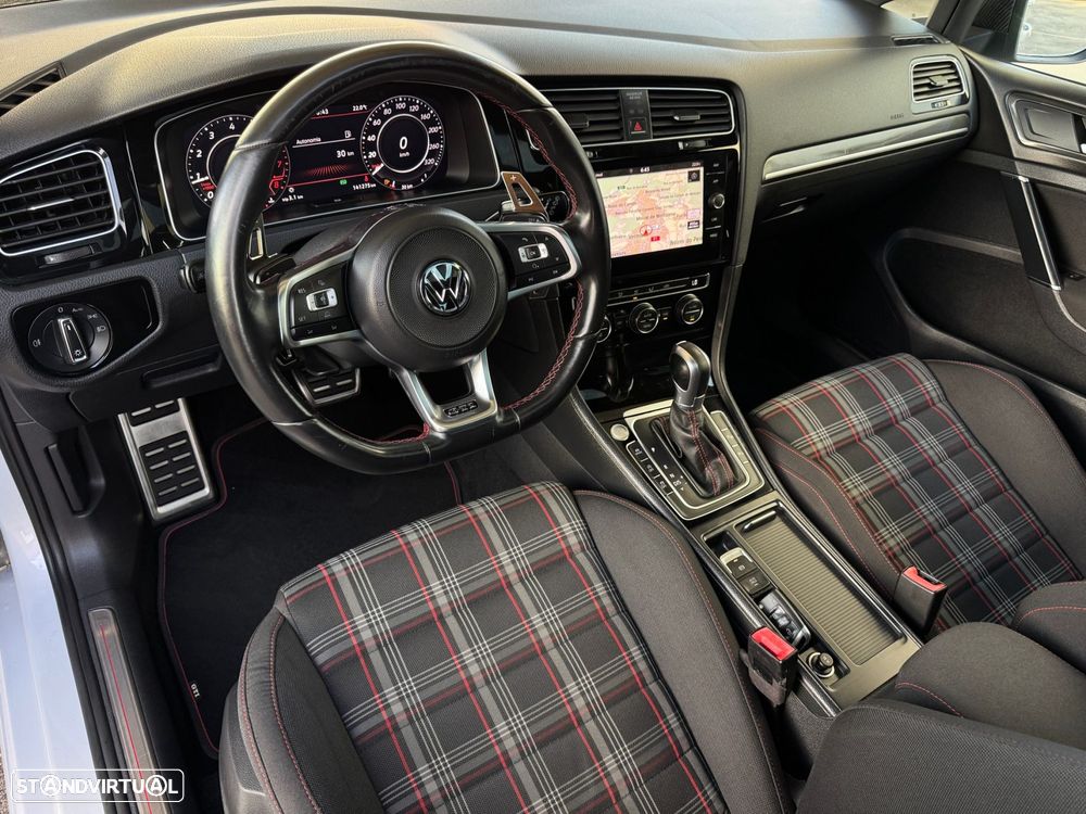 VW Golf 2.0 TSI GTI DSG Performance - 18