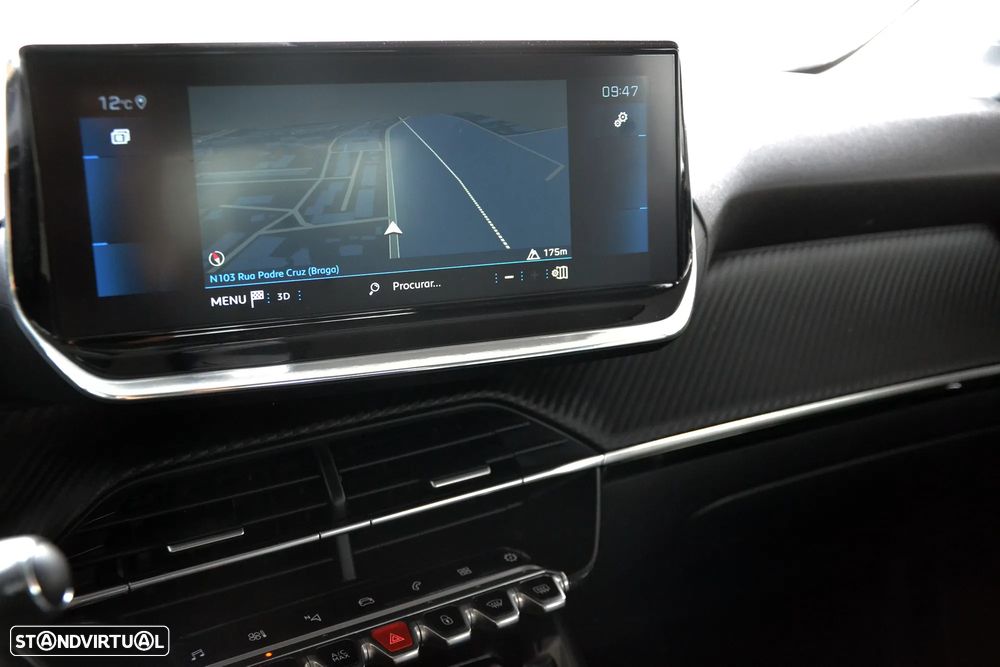 Peugeot 208 PureTech 100 Allure - 17