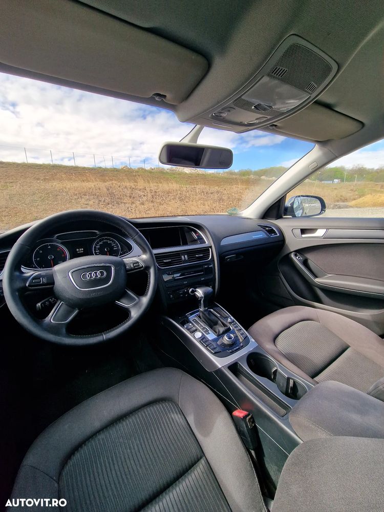 Audi A4 2.0 TDI quattro Stronic - 7