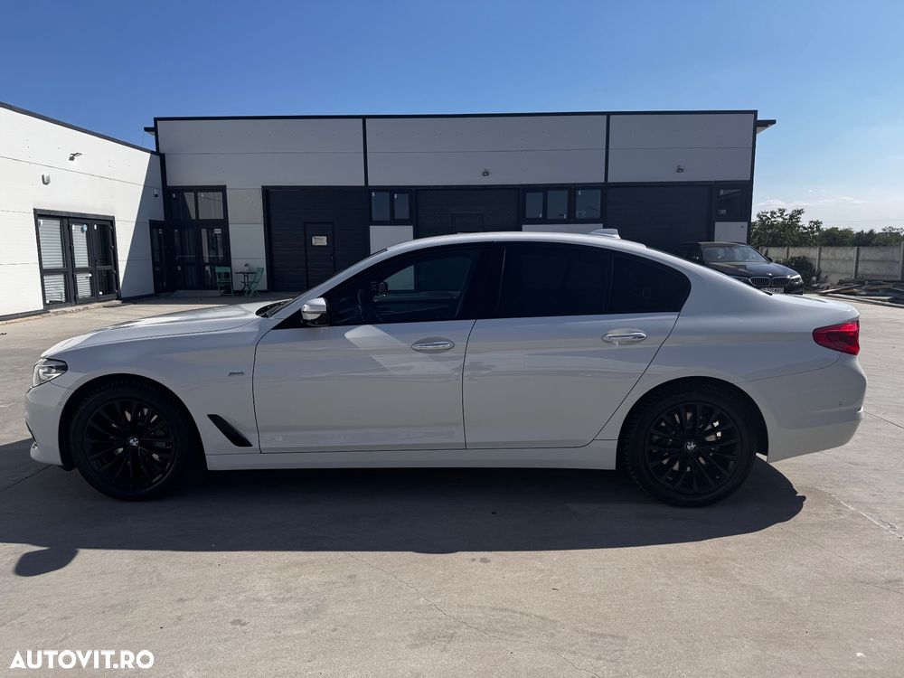 BMW Seria 5 530i xDrive Aut. Sport Line - 2