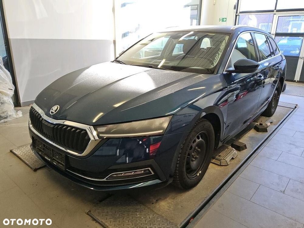Skoda Octavia - 1