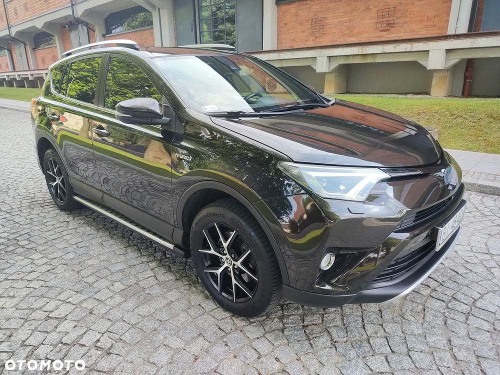 Toyota RAV4 - 8