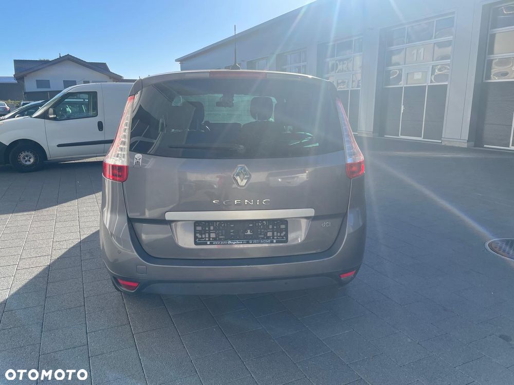 Renault Scenic - 5