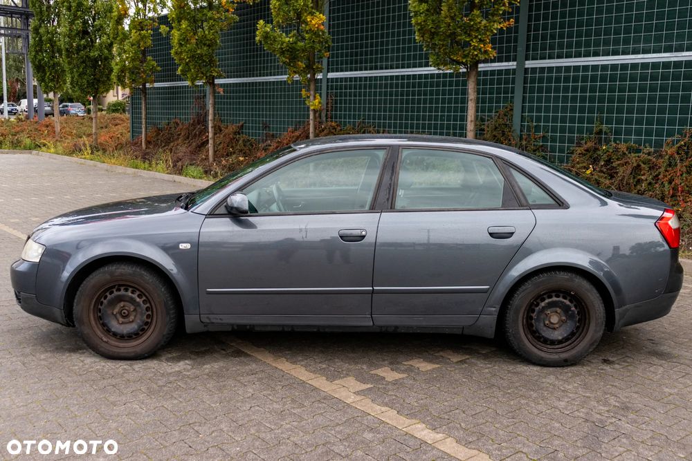 Audi A4 Limousine - 2