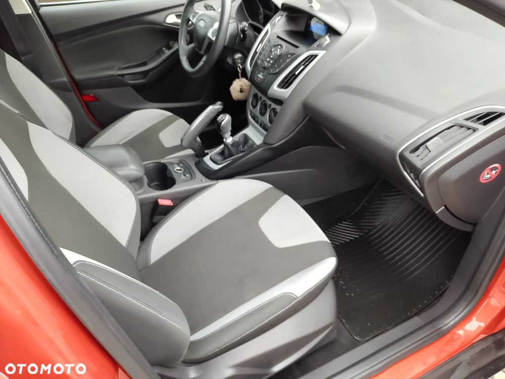 Ford Focus 1.6 TDCi Trend - 16