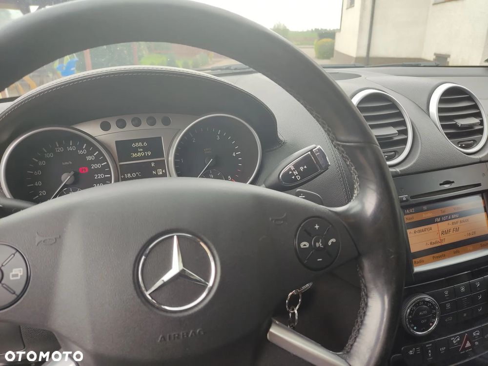 Mercedes-Benz ML - 6