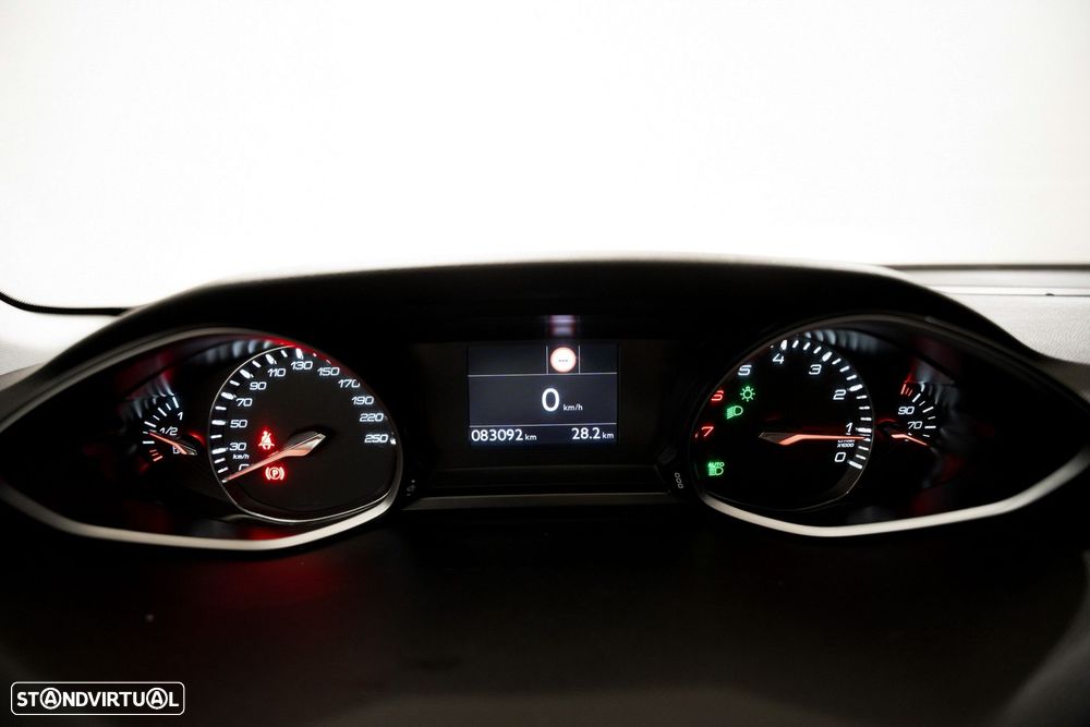 Peugeot 308 1.2 PureTech Active - 13