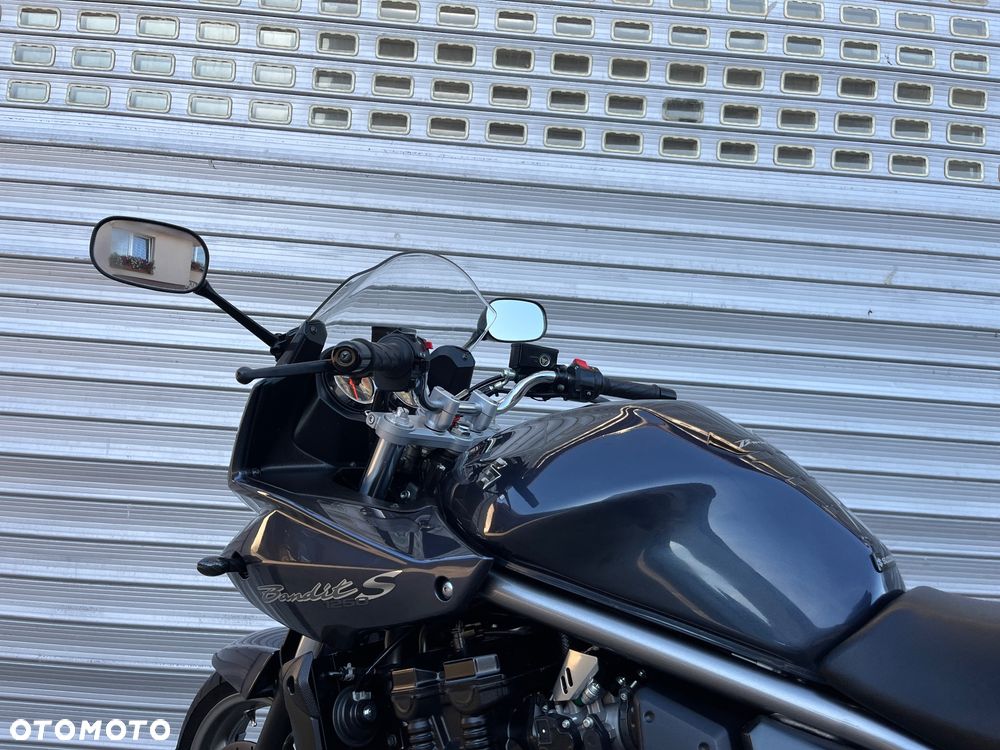 Suzuki Bandit - 14