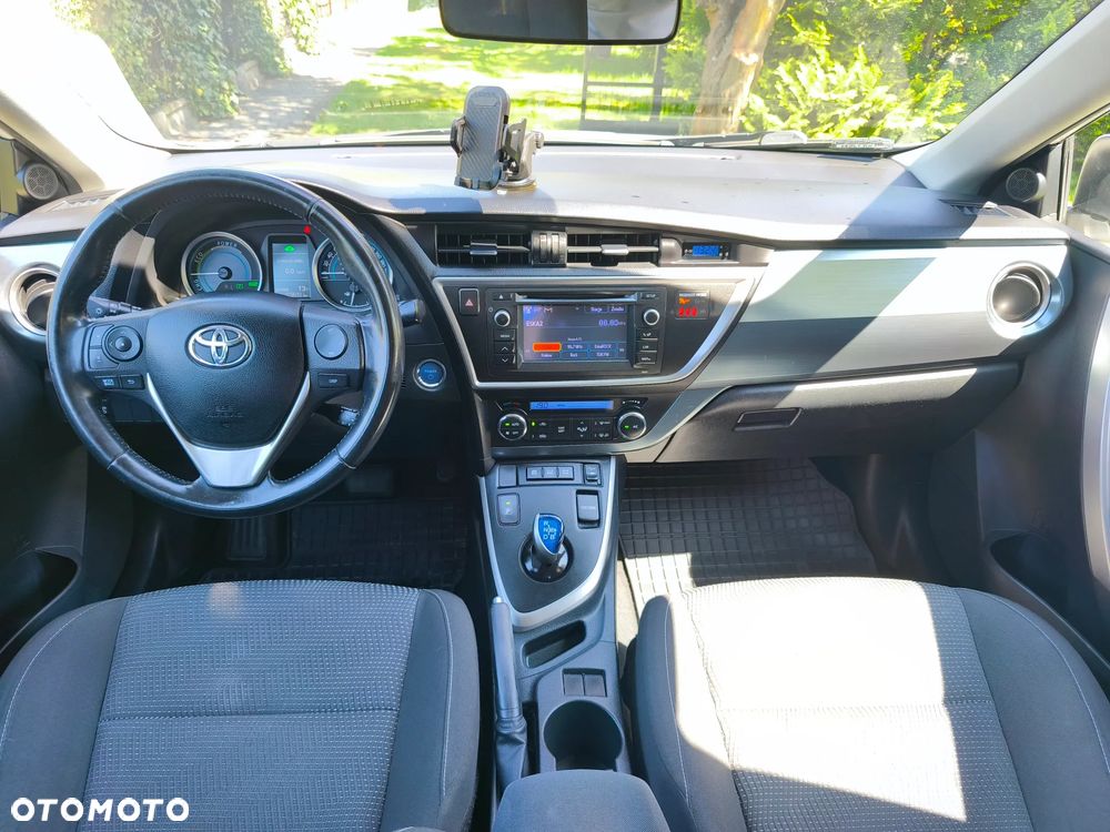 Toyota Auris - 15