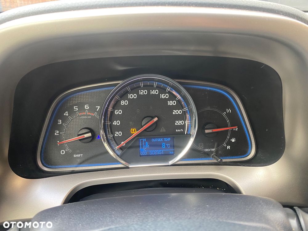 Toyota RAV4 2.2 D-4D Prestige - 33