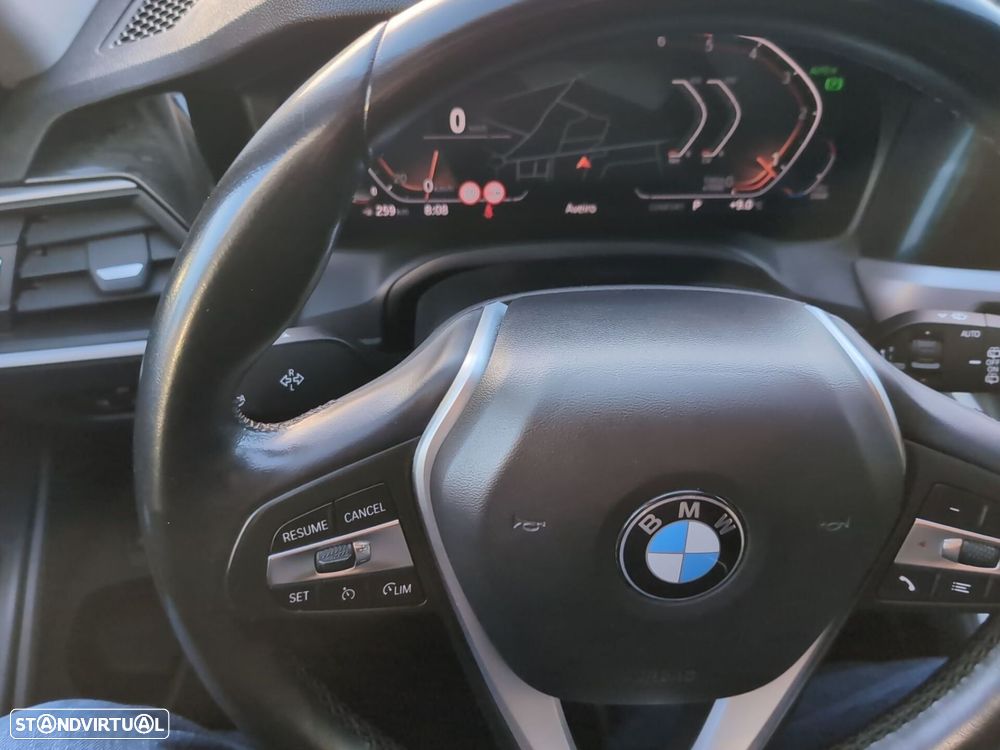 BMW 320 d Line Sport Auto - 21