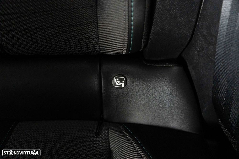 Peugeot 208 1.2 PureTech Allure Pack EAT8 - 14