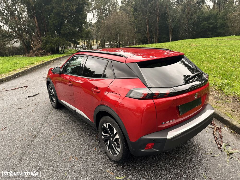 Peugeot e-2008 Allure+ - 23